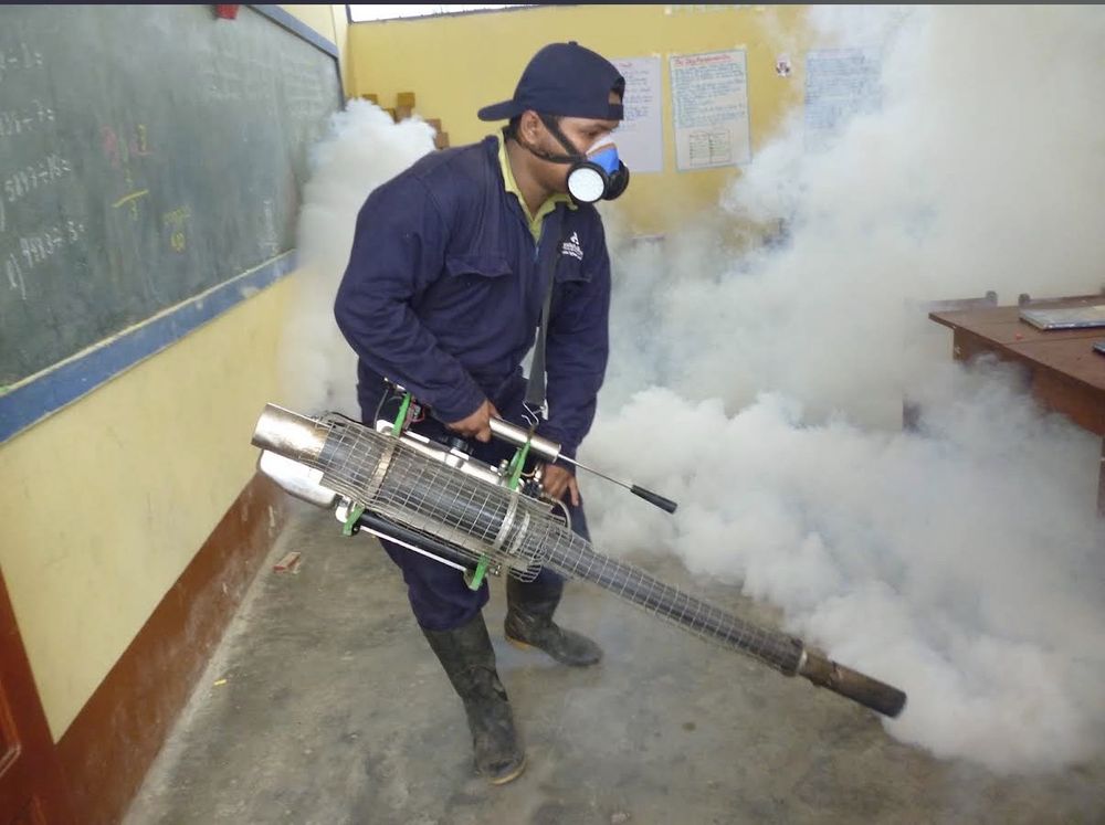 Termonebulización con equipo especializado